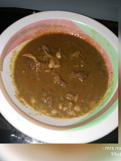 A picture of Miyar kuka and beans.