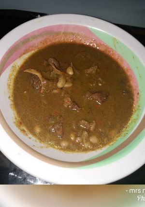 A picture of Miyar kuka and beans.