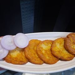 A picture of Frozen Veggies aloo tikki.