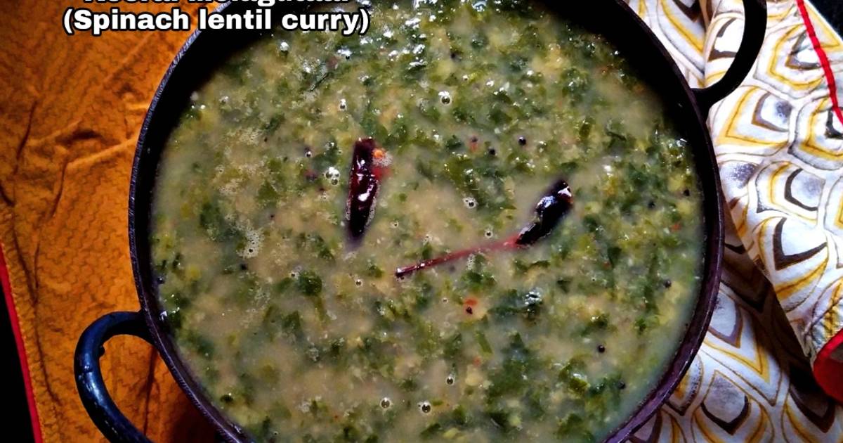 Keerai Molagutaal (spinach lentil curry) Recipe by Kavita R Cookpad