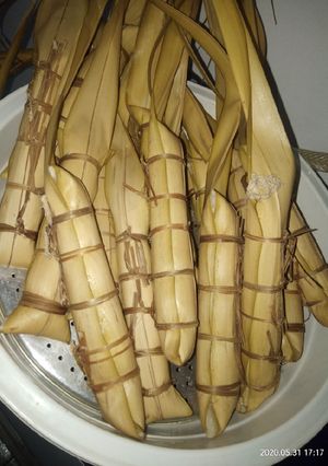 A picture of Lepet Ketan / Pulut.