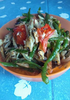 Foto resep Ikan teri cabe hijau