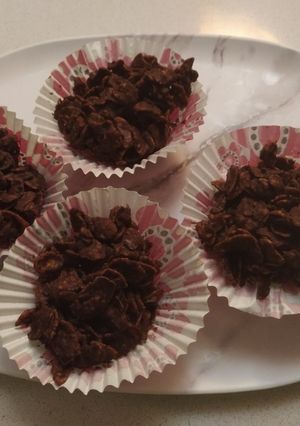 Una foto de Crocantes de chocolate sin horno