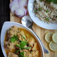 A picture of Dahi Chicken.