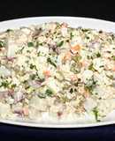 Ensalada de papas con arvejas verdes y albacora