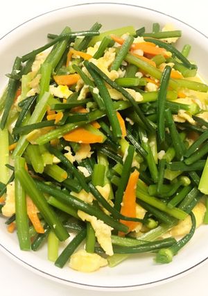 👩🏻‍🍳韭菜花炒蛋 的食譜成品照片