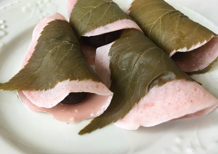 How to Make Homemade Sakura Mochi (Cherry blossom crepe roll)