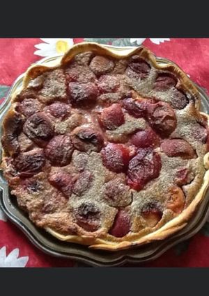 Une photo de Tarte aux pêches de vigne crème de noisettes et vanille
