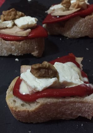 Foto principal de Tapa de piquillo con mozarella