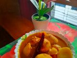 নতুন আলু দিয়ে ডিমের ঝোল (notun aloo dimer jhol recipe in Bengali)