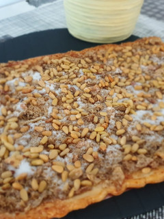 Una foto de Coca de llardons