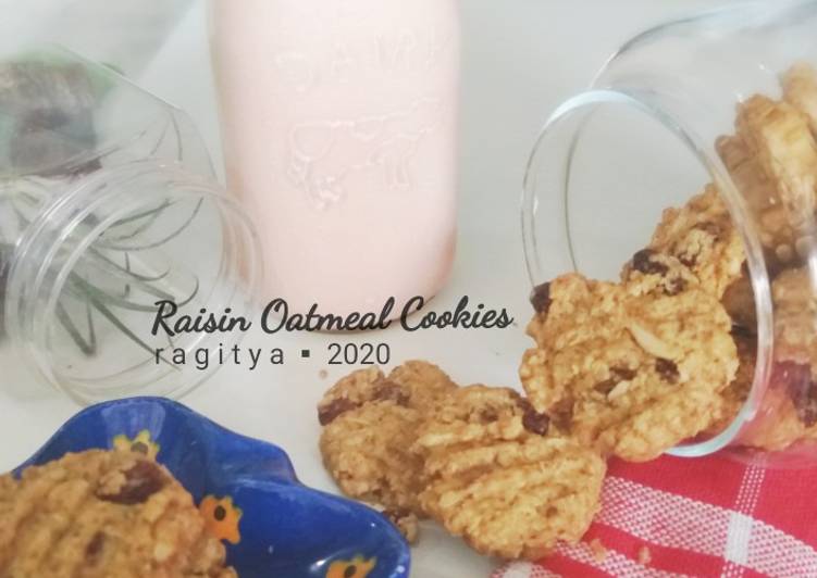 Raisin Oatmeal Cookies