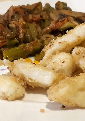 Una foto de Bacalao con verduras