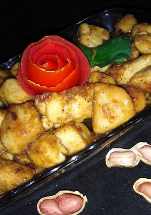 A picture of Peanut butter chicken.