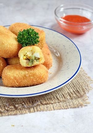 Foto resep Kroket Kentang Creamy isi Ayam Sayur dengan Keju