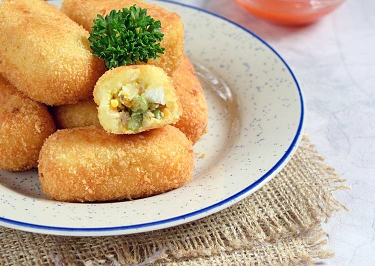 Resep Kroket Kentang Creamy Isi Ayam Sayur Dengan Keju Oleh Thobakhy