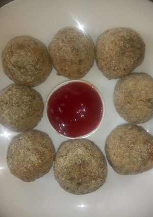 A picture of Fried Pilau cheese balls.