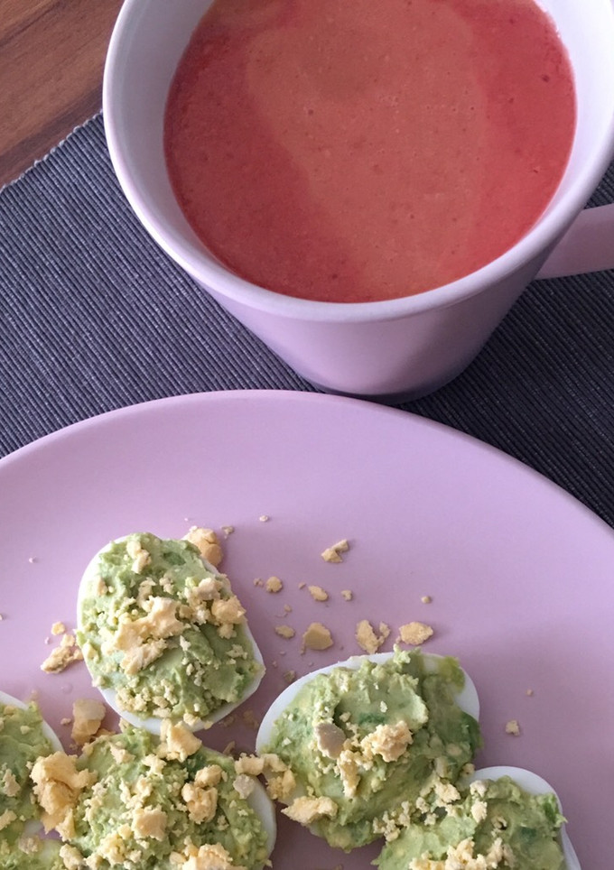 Una foto de Salmorejo de cerezas con Thermomix