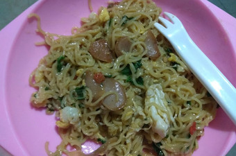 Resep MPASI Mi Goreng Telur Puyuh Bayam (kreasi dari Promina Sup Mi) Praktis