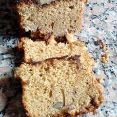 Una foto de Budín de harina de arroz y mandioca con nueces sin tacc