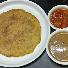 A picture of Gobhi cheela.