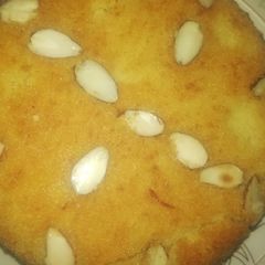 A picture of Almond cake.
