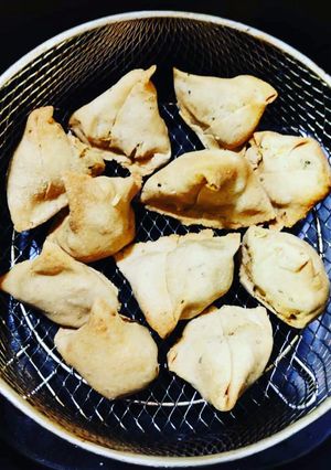 A picture of Baked Samosa.