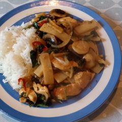 A picture of Chicken, Kale & Mushroom Stir-fry (Soya Free/Wheat Free).