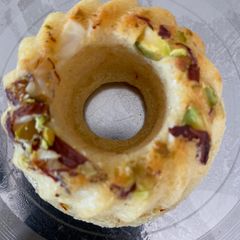 A picture of Farali mini bundt cake.