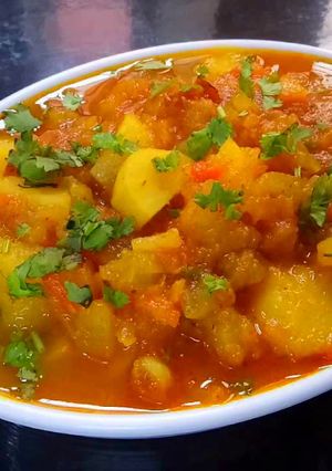 कच्चे पपीते की सब्ज़ी (Kacche Papite Ki Sabzi recipe in Hindi) रेसिपी मुख्य फोटो