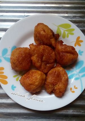A picture of Plaintain puff puff.