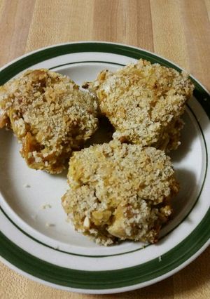 A picture of Baked tuna cakes.