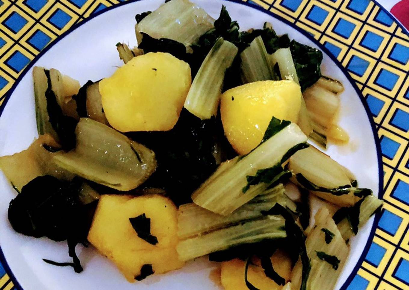 Acelgas cocidas con patatas