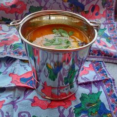 A picture of Fajeto (gujarati mango kadhi).
