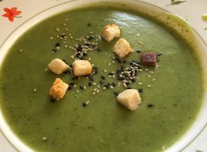 Hình của món Súp bông cải xanh.