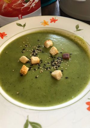 Hình của món Súp bông cải xanh.