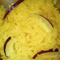 A picture of Yellow mithe rice.