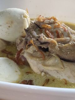 Foto resep Ketupat, Opor Ayam Telur dan Sambal Goreng