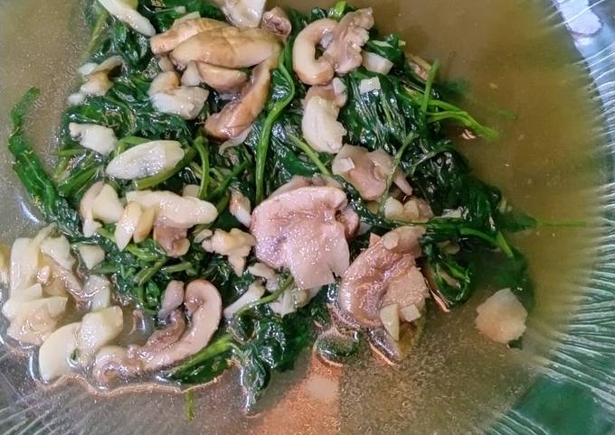 Tumis kangkung jamur kancing