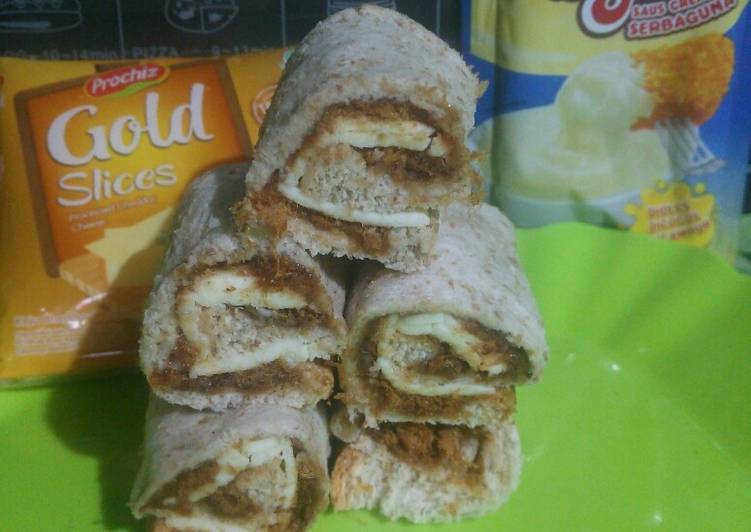 Sandwich gandum roll abon