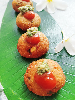 ફરાળી કબાબ(farali kabab recipe in Gujarati) રેસીપી મુખ્ય ફોટો