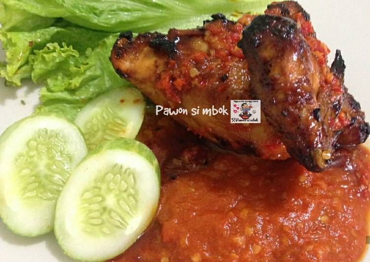 Ayam panggang julid bumbu "taichan seuhah"