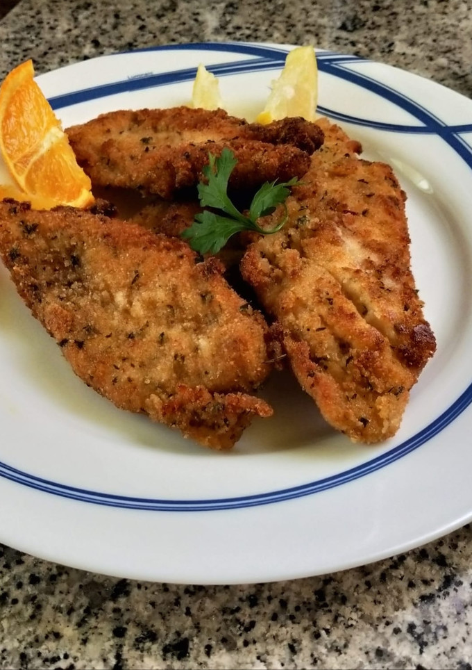 Una foto de Pechugas empanadas especiadas!!