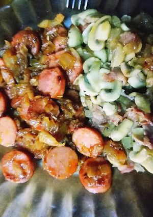 Foto principal de Salchichas con champiñones y bacon