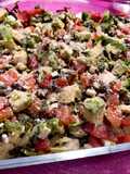 Ensalada caprese con palta