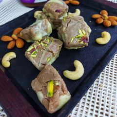 Chocolate burfi A picture of Chocolate burfi.