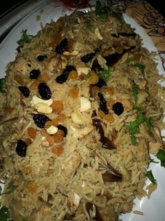 صورة لوصفة رز بالكاري والدجاج