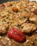 Wok de arroz cremoso con pollo,en salsa de pate y pimientos