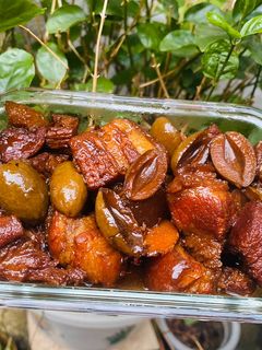 Hình của món Thịt kho trám trắng.