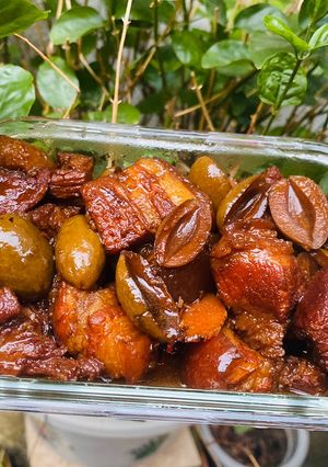 Hình của món Thịt kho trám trắng.
